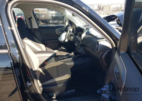 2025 Ford Bronco Sport Big Bend z USA, uszkodzony, nr VIN 3FMCR9BN3SRF17355